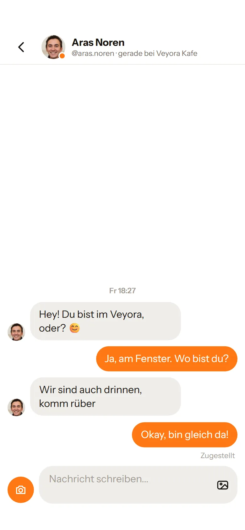 Chat mit Aras öffnen